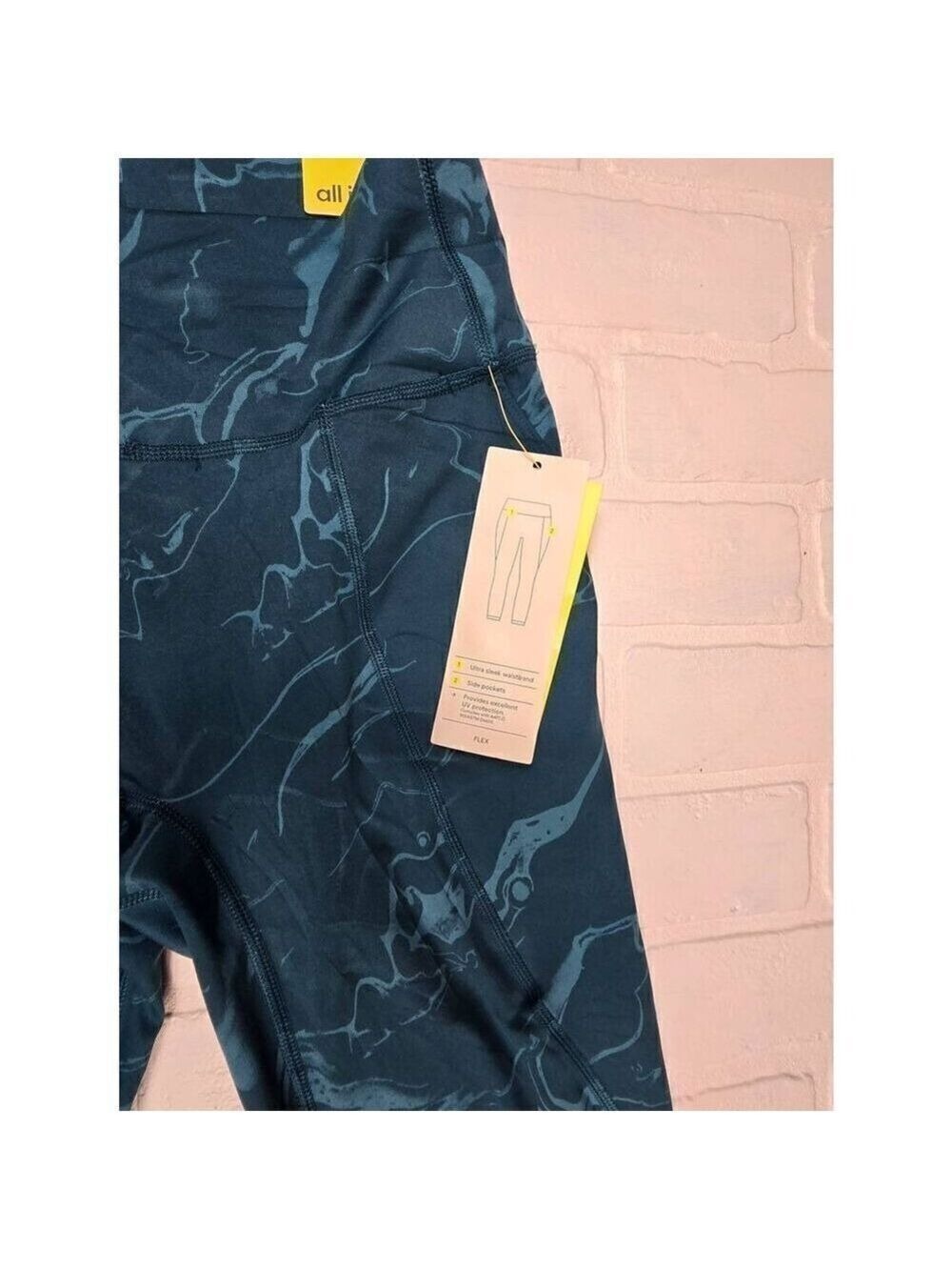 All In Motion Flex High Rise Leggings Small - Picture 3 of 4